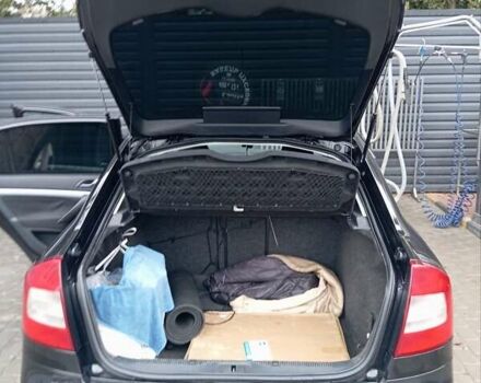 Черный Шкода Октавия, объемом двигателя 1.6 л и пробегом 279 тыс. км за 7500 $, фото 11 на Automoto.ua