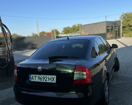 Черный Шкода Октавия, объемом двигателя 1.6 л и пробегом 230 тыс. км за 6800 $, фото 5 на Automoto.ua