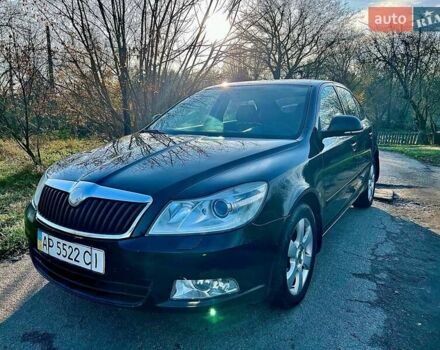 Черный Шкода Октавия, объемом двигателя 1.8 л и пробегом 328 тыс. км за 6500 $, фото 3 на Automoto.ua
