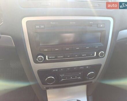 Чорний Шкода Октавія, об'ємом двигуна 1.8 л та пробігом 182 тис. км за 7600 $, фото 20 на Automoto.ua