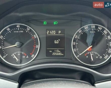 Черный Шкода Октавия, объемом двигателя 1.8 л и пробегом 206 тыс. км за 7490 $, фото 12 на Automoto.ua