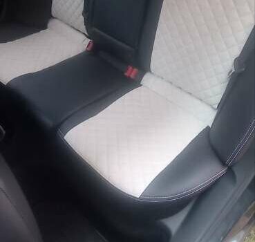 Черный Шкода Октавия, объемом двигателя 1.8 л и пробегом 140 тыс. км за 9200 $, фото 19 на Automoto.ua