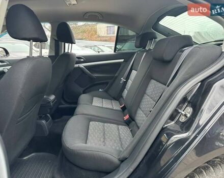 Черный Шкода Октавия, объемом двигателя 1.8 л и пробегом 206 тыс. км за 7490 $, фото 9 на Automoto.ua