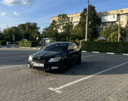 Шкода Октавия 2010 в Черновцах на Automoto.ua Черный Шкода Октавия, объемом двигателя 1.97 л и пробегом 309 тыс. км за 8700 $, фото 10 на Automoto.ua