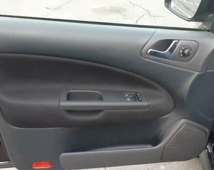 Чорний Шкода Октавія, об'ємом двигуна 1.6 л та пробігом 259 тис. км за 6700 $, фото 11 на Automoto.ua