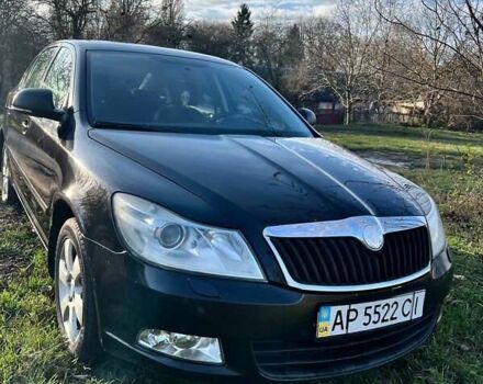 Черный Шкода Октавия, объемом двигателя 1.8 л и пробегом 328 тыс. км за 6500 $, фото 5 на Automoto.ua