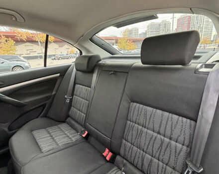 Черный Шкода Октавия, объемом двигателя 1.8 л и пробегом 287 тыс. км за 8700 $, фото 11 на Automoto.ua