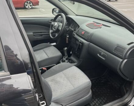 Чорний Шкода Октавія, об'ємом двигуна 1.6 л та пробігом 216 тис. км за 6500 $, фото 5 на Automoto.ua