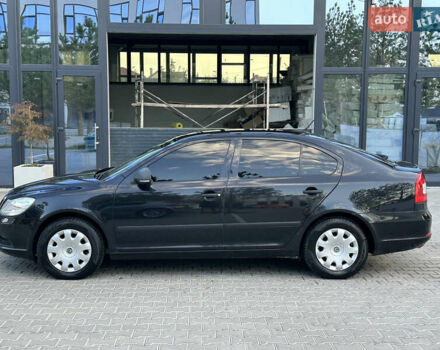 Черный Шкода Октавия, объемом двигателя 1.6 л и пробегом 178 тыс. км за 7800 $, фото 12 на Automoto.ua