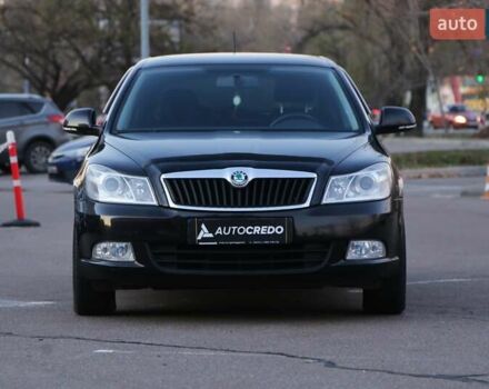 Черный Шкода Октавия, объемом двигателя 1.8 л и пробегом 201 тыс. км за 8300 $, фото 1 на Automoto.ua