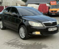 Черный Шкода Октавия, объемом двигателя 1.8 л и пробегом 200 тыс. км за 7600 $, фото 1 на Automoto.ua