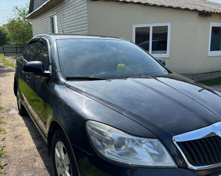 Черный Шкода Октавия, объемом двигателя 1.9 л и пробегом 300 тыс. км за 7999 $, фото 2 на Automoto.ua
