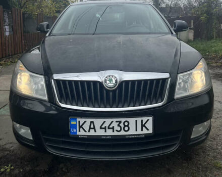 Черный Шкода Октавия, объемом двигателя 1.8 л и пробегом 205 тыс. км за 7000 $, фото 1 на Automoto.ua
