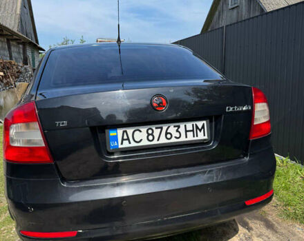 Черный Шкода Октавия, объемом двигателя 1.9 л и пробегом 300 тыс. км за 7999 $, фото 3 на Automoto.ua