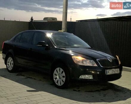 Черный Шкода Октавия, объемом двигателя 1.8 л и пробегом 230 тыс. км за 7500 $, фото 2 на Automoto.ua