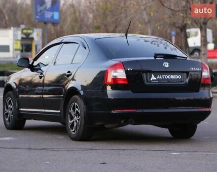Черный Шкода Октавия, объемом двигателя 1.8 л и пробегом 201 тыс. км за 8300 $, фото 4 на Automoto.ua