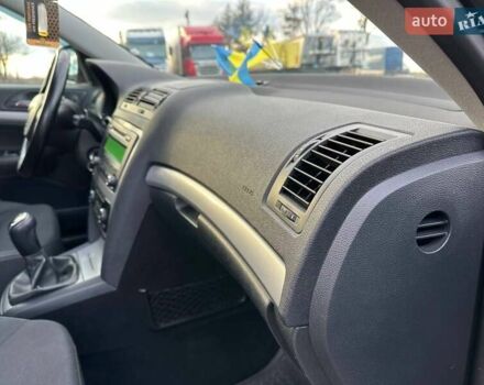 Черный Шкода Октавия, объемом двигателя 1.6 л и пробегом 320 тыс. км за 7300 $, фото 18 на Automoto.ua