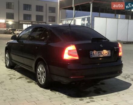Черный Шкода Октавия, объемом двигателя 1.8 л и пробегом 230 тыс. км за 7500 $, фото 7 на Automoto.ua