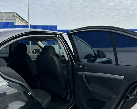 Шкода Октавия 2010 в Полтаве на Automoto.ua Черный Шкода Октавия, объемом двигателя 1.8 л и пробегом 265 тыс. км за 7400 $, фото 5 на Automoto.ua
