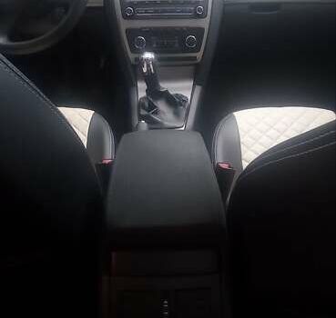 Черный Шкода Октавия, объемом двигателя 1.8 л и пробегом 140 тыс. км за 9200 $, фото 20 на Automoto.ua