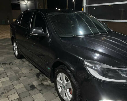 Черный Шкода Октавия, объемом двигателя 1.8 л и пробегом 160 тыс. км за 8200 $, фото 1 на Automoto.ua