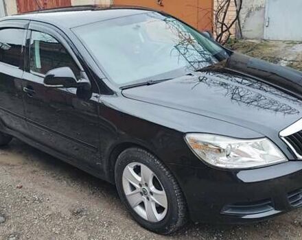 Чорний Шкода Октавія, об'ємом двигуна 1.6 л та пробігом 279 тис. км за 7200 $, фото 5 на Automoto.ua