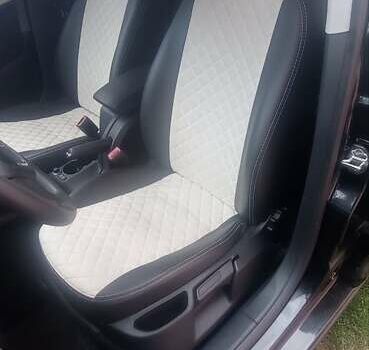 Черный Шкода Октавия, объемом двигателя 1.8 л и пробегом 140 тыс. км за 9200 $, фото 15 на Automoto.ua