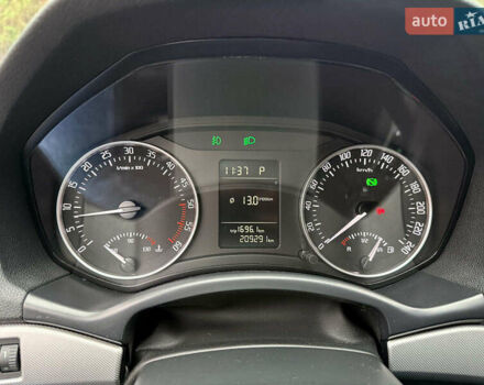 Чорний Шкода Октавія, об'ємом двигуна 2 л та пробігом 210 тис. км за 10490 $, фото 12 на Automoto.ua