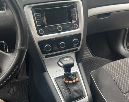 Черный Шкода Октавия, объемом двигателя 1.8 л и пробегом 205 тыс. км за 7000 $, фото 6 на Automoto.ua