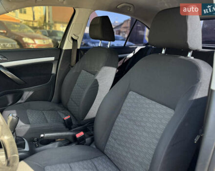 Черный Шкода Октавия, объемом двигателя 1.6 л и пробегом 230 тыс. км за 6999 $, фото 15 на Automoto.ua