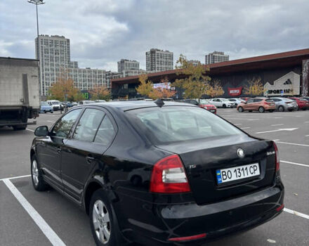 Черный Шкода Октавия, объемом двигателя 1.8 л и пробегом 287 тыс. км за 8700 $, фото 7 на Automoto.ua