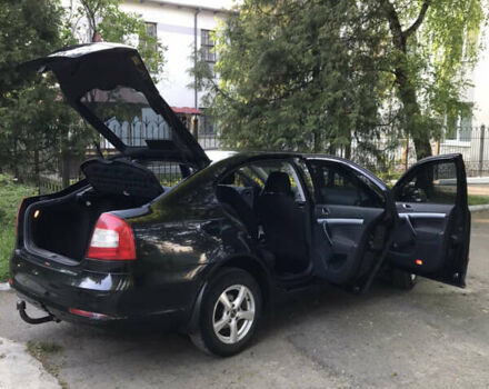 Чорний Шкода Октавія, об'ємом двигуна 1.6 л та пробігом 262 тис. км за 8100 $, фото 10 на Automoto.ua