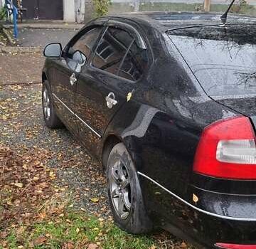 Черный Шкода Октавия, объемом двигателя 1.8 л и пробегом 203 тыс. км за 7000 $, фото 5 на Automoto.ua