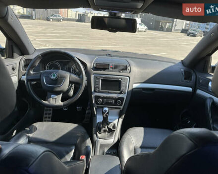 Чорний Шкода Октавія, об'ємом двигуна 1.98 л та пробігом 243 тис. км за 10500 $, фото 9 на Automoto.ua
