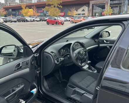 Черный Шкода Октавия, объемом двигателя 1.8 л и пробегом 287 тыс. км за 8700 $, фото 9 на Automoto.ua