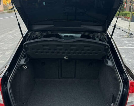 Черный Шкода Октавия, объемом двигателя 1.97 л и пробегом 267 тыс. км за 10500 $, фото 13 на Automoto.ua