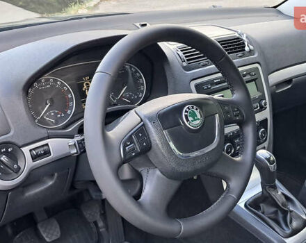 Чорний Шкода Октавія, об'ємом двигуна 1.9 л та пробігом 183 тис. км за 8600 $, фото 16 на Automoto.ua