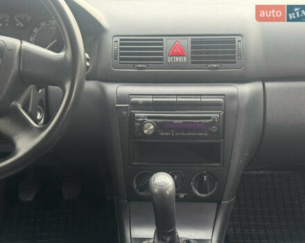 Черный Шкода Октавия, объемом двигателя 1.6 л и пробегом 173 тыс. км за 6700 $, фото 36 на Automoto.ua