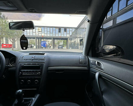 Черный Шкода Октавия, объемом двигателя 1.6 л и пробегом 178 тыс. км за 7800 $, фото 33 на Automoto.ua