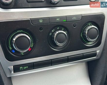 Черный Шкода Октавия, объемом двигателя 1.8 л и пробегом 206 тыс. км за 7490 $, фото 16 на Automoto.ua