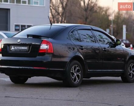 Черный Шкода Октавия, объемом двигателя 1.8 л и пробегом 201 тыс. км за 8300 $, фото 6 на Automoto.ua