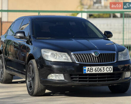 Черный Шкода Октавия, объемом двигателя 1.6 л и пробегом 230 тыс. км за 6999 $, фото 5 на Automoto.ua