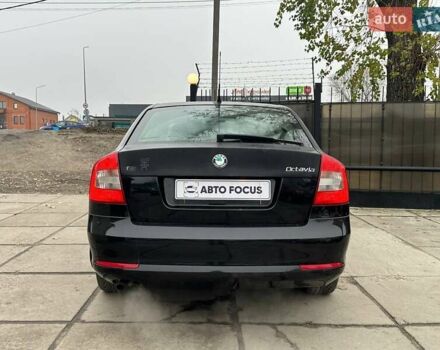 Черный Шкода Октавия, объемом двигателя 1.8 л и пробегом 206 тыс. км за 7490 $, фото 5 на Automoto.ua