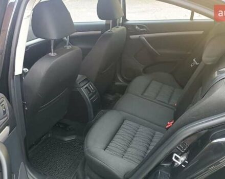 Черный Шкода Октавия, объемом двигателя 1.4 л и пробегом 240 тыс. км за 8200 $, фото 2 на Automoto.ua