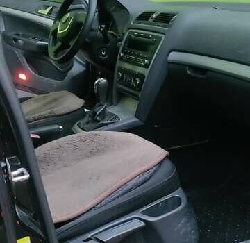 Чорний Шкода Октавія, об'ємом двигуна 1.8 л та пробігом 198 тис. км за 6500 $, фото 5 на Automoto.ua