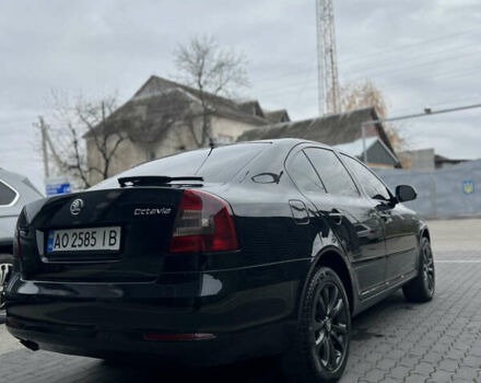 Чорний Шкода Октавія, об'ємом двигуна 2 л та пробігом 320 тис. км за 7800 $, фото 3 на Automoto.ua
