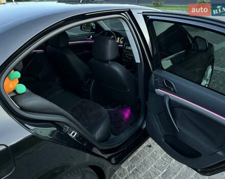 Чорний Шкода Октавія, об'ємом двигуна 1.6 л та пробігом 366 тис. км за 8200 $, фото 19 на Automoto.ua