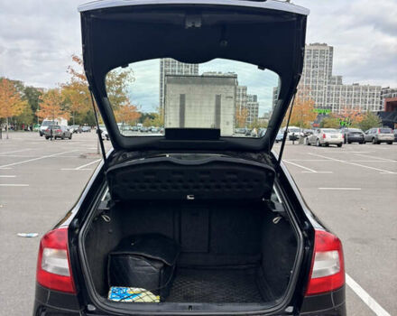 Черный Шкода Октавия, объемом двигателя 1.8 л и пробегом 287 тыс. км за 8700 $, фото 14 на Automoto.ua