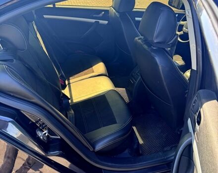 Черный Шкода Октавия, объемом двигателя 1.8 л и пробегом 245 тыс. км за 7000 $, фото 5 на Automoto.ua