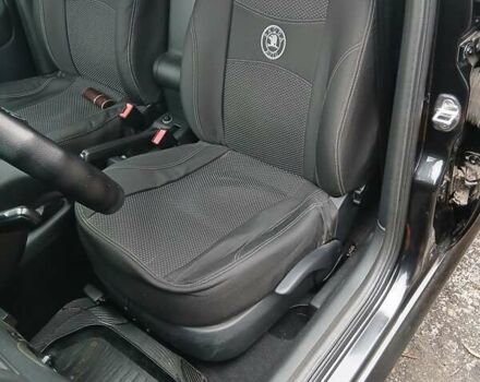 Чорний Шкода Октавія, об'ємом двигуна 1.6 л та пробігом 126 тис. км за 6600 $, фото 8 на Automoto.ua